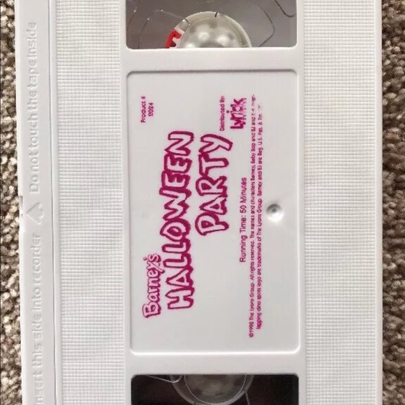 Classic Collection Barney Halloween Party VHS 1998 - Picture 4 of 8
